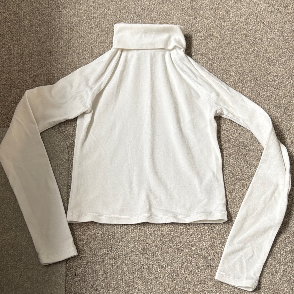 Sunday Best White turtle neck
